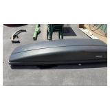 THULE CAR TOP CARRIER