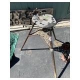 RIDGID PIPE VISE ON STAND