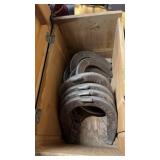 WOOD BOX W/ 2 SETS OF HORSE SHOES