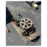 2 GEAR REDUCERS
