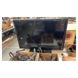 VIZIO 1080P 42' HDTV W/ REMOTE