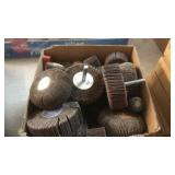 BX OF SANDING DISCS