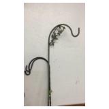 GROUP OF GARDEN PLANT HANGERS