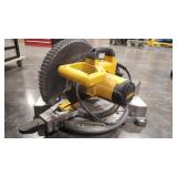 DEWALT 10' COMPOUND MITER SAW