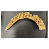 CARVED HORN