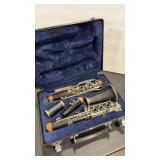 SELMER CLARINET & HARD CASE
