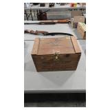 WINCHESTER WOOD STORAGE BOX