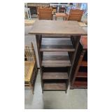 ACCENT SHELF