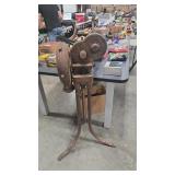 VINTAGE CHAMPION LOWER AND FORGE NO. 400
