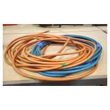 2 AIR HOSES
