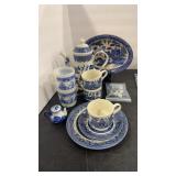 BLUE WILLOW ASIAN POTTERY ASSORTMENT