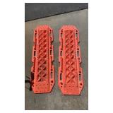 2 MAXSA TIRE TRACTION TRACKS FOR OFFROAD RECOVERY