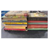 CHILDRENS BOOK VTG ASSORTMENT