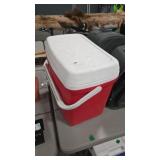 IGLOO COOLER