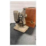 REVERE VTG MOVIE PROJECTOR W/ CASE