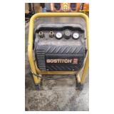 BOSTITCH 2.5 GALLON AIR COMPRESSOR