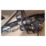 HUSKY ANTI-SWAY HITCH W/ BARS