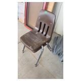 2 STACKING METAL AND PLASTIC CHAIRS