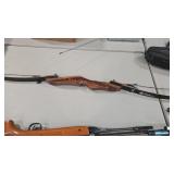 HOYT 58' RECURVE BOW