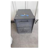 COMMERCIAL SIZED MAIL BOX WITH LOCK AND KEY
