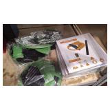 GROUP OF BUCKET LID MOUSE TRAPS