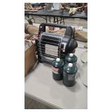 MR HEATER PROPANE HEATER W/ 4 BOTTLES