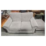 2/2 UPHOLSTERED LOVE SEAT & OTTOMAN