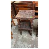 2 STOOLS W/ LEATHER SEATS