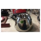 ALL CLAD TEAPOT