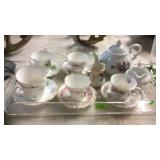 CLEAR TRAY W/ CUPS & SAUCERS, TEAPOT & CREAMER