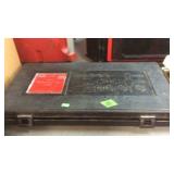 CRAFTSMAN TAP & DIE SET IN BLK CASE