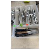 TRAY OF SILVERWARE
