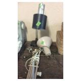 2 DESK LAMPS
