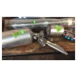 2 SPRAY GUNS
