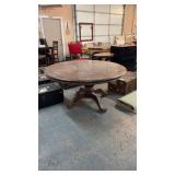 60' DIA ROUND TABLE