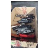 BX OF 10 KNIVES