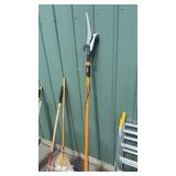 FISKARS TREE TRIMMING POLE