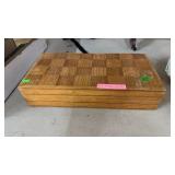 CHESSS SET **ONE DAMAGED PIECE