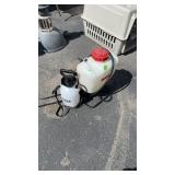 SOLO BACKPACK SPRAYER & HAND SPRAYER