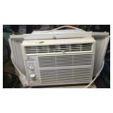 WINDOW AIR CONDITIONER  5,000BTU