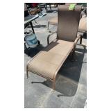 CHAISE LOUNGE