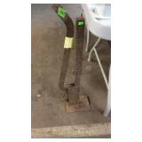 ANTIQUE WAGON JACK