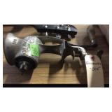 GRIZWOLD NO. 11 GRINDER