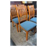 SET OF 4 OAK MATCHING CHAIRS