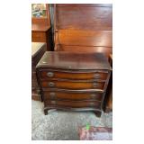 MAHOGANY 4 DRAWER CHEST