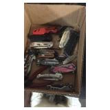BX OF ASSORTED KNIVES