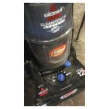 BISSELL VACUUM