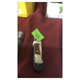 2 BUCK FOLDING KNIVES