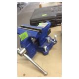 BLUE IRWIN BENCH VISE