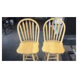2 SWIVEL BAR STOOLS